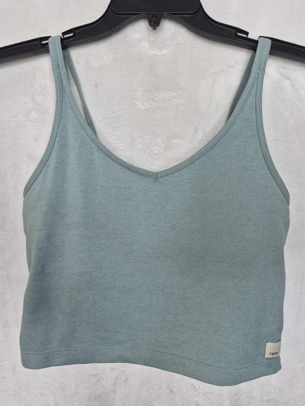 Vuori Studio Crop Tank Top Sage Green Built In Shelf Bra Strappy Back Womens M - Picture 3 of 8